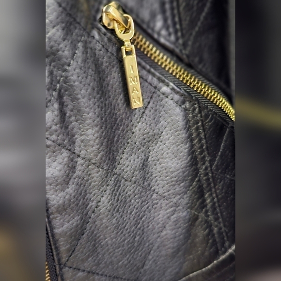 IMAN Global Chic Leather Jacket with Matching Driving Gloves - Picture 6 of 13